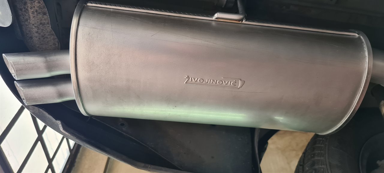 Lonac auspuha Živojinović sa dve izlazne cevi